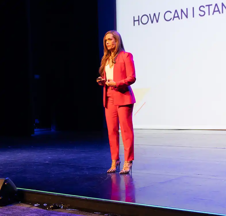 Carla Sanchez Conferencista MOVIL